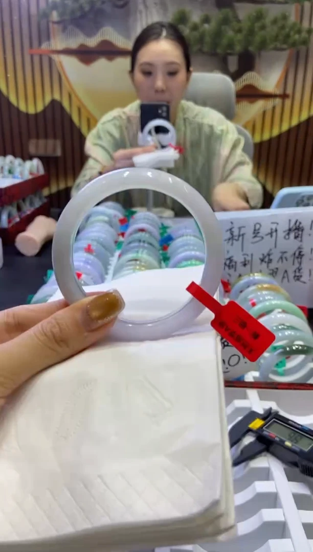 未镶嵌手镯翡翠0008105