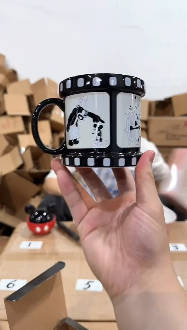 瓷片原盒米奇胶片水杯