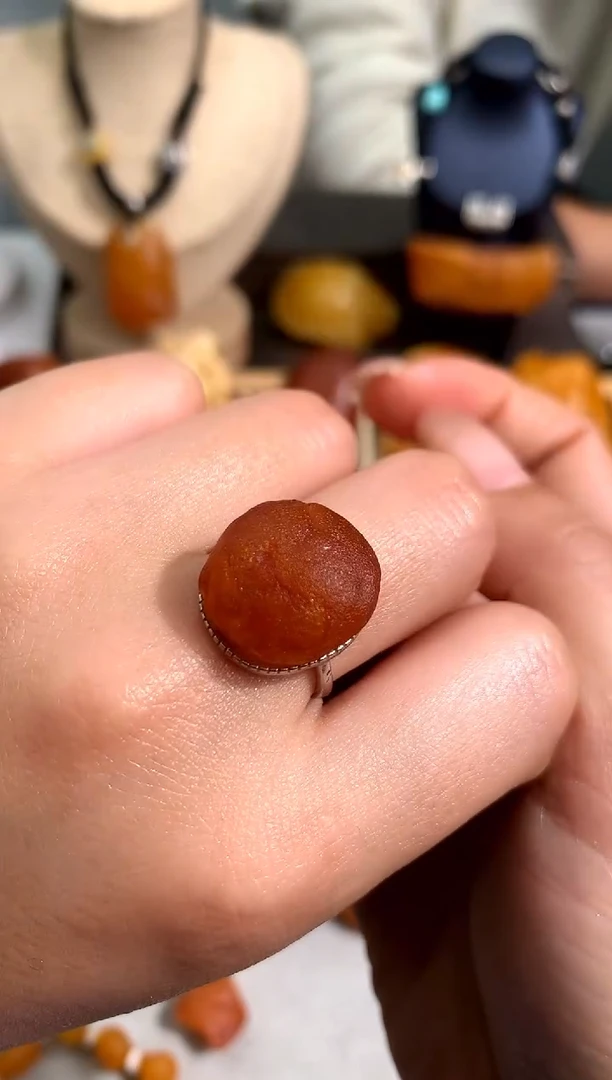 【闪购商品】蜜蜡裸石未镶嵌似玉