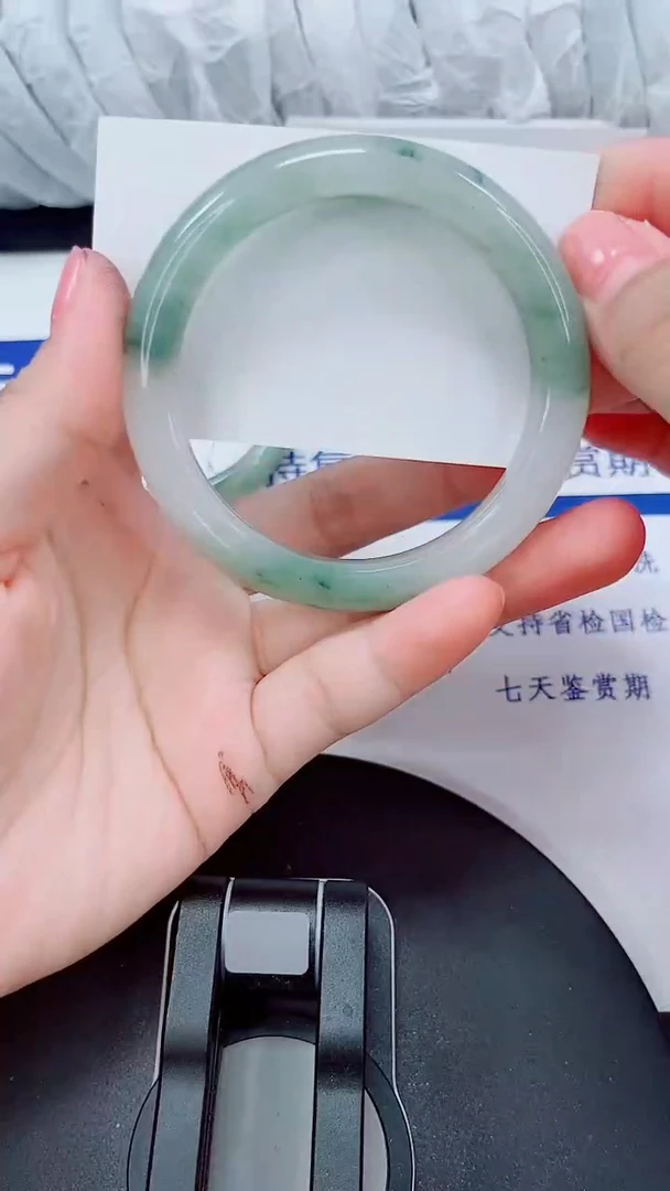 未镶嵌手镯石英质玉178-55/56