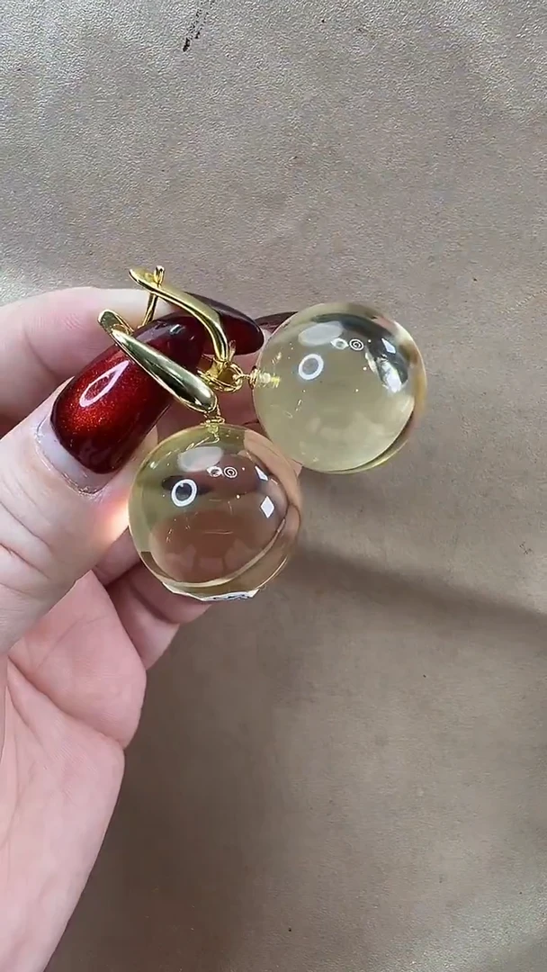 琥珀颈饰未镶嵌耳环