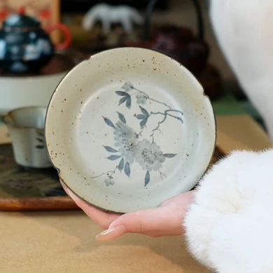 仿古铁点芍药花-手捏花边壶承-釉下手绘芍药花