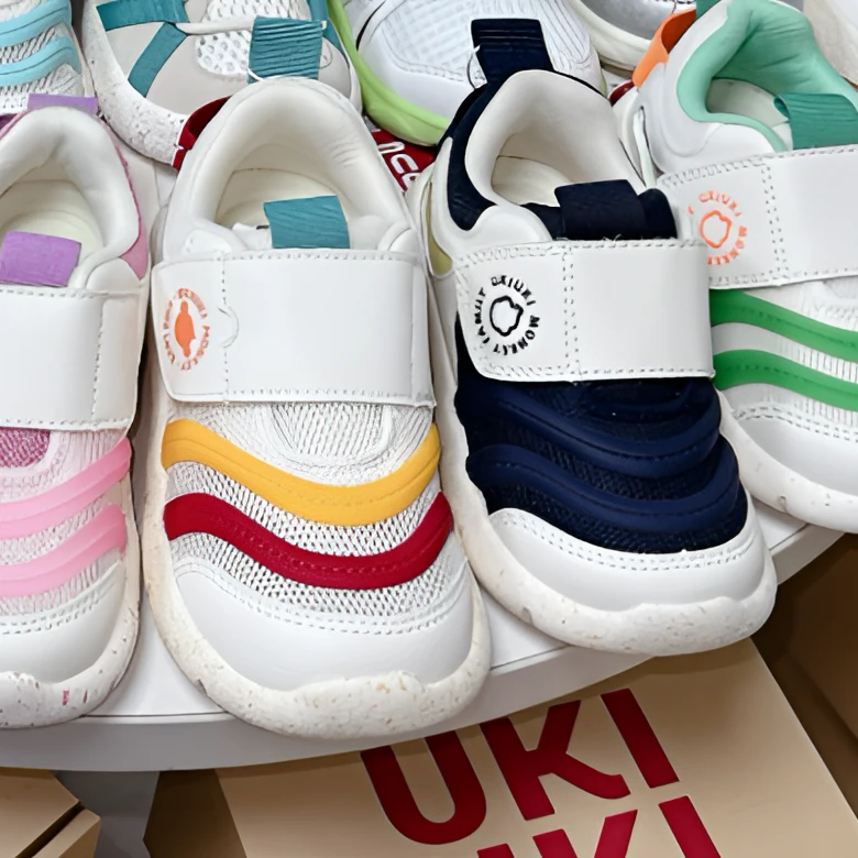 U家云感毛毛虫底童鞋机能鞋品牌正品儿童宝宝男女童夏季透气微瑕