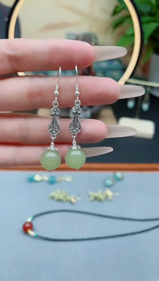 东陵石银S925镶嵌耳饰6233