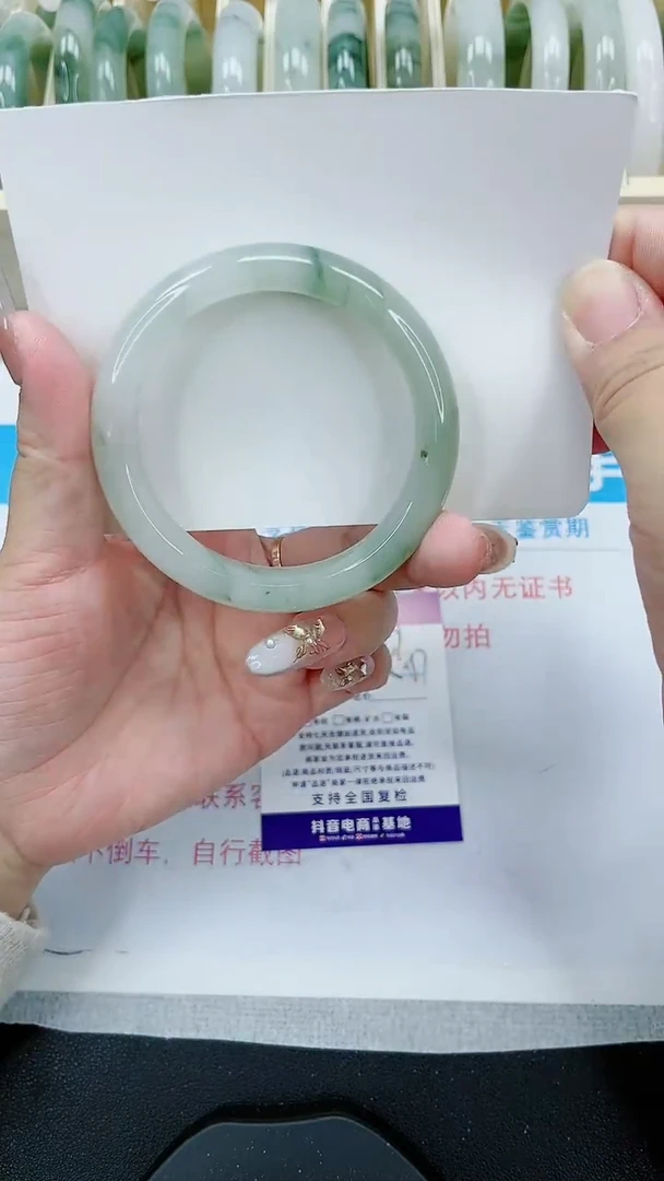 【闪购商品】石英质玉手镯未镶嵌129号/56-57圈