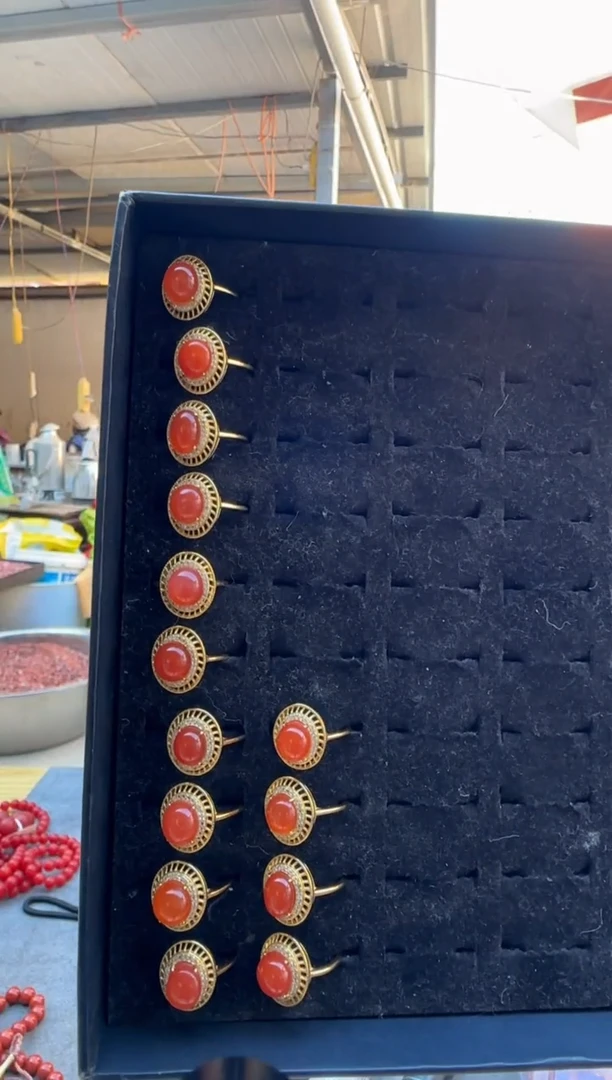 【闪购商品】南红玛瑙戒指银S925镶嵌原矿无优化s925银多样性发一个