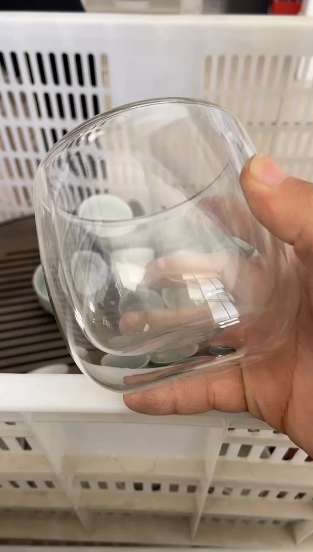 杯无运费险有瑕疵的摄影的产品有使用过的痕迹有点脏介意勿拍