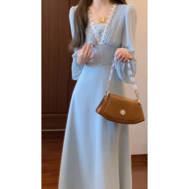 浪漫入秋 法式重工塔克工艺V领连衣裙优雅收腰气质长裙9745