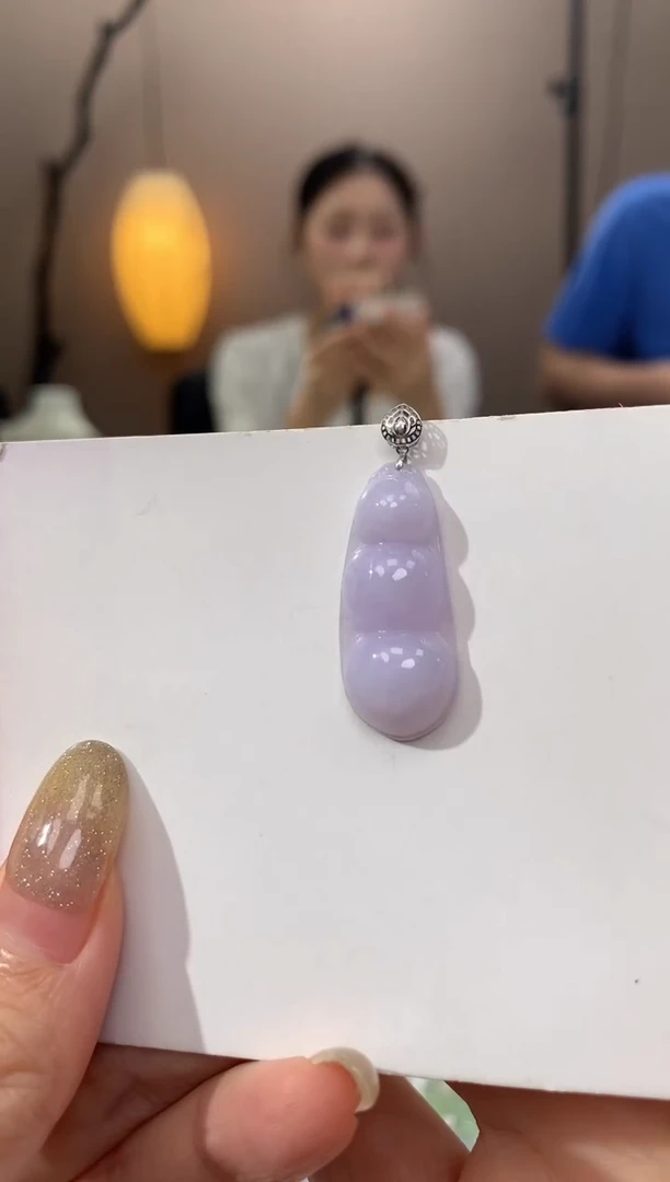 翡翠18K金镶嵌颈饰天然缅甸a货翡翠