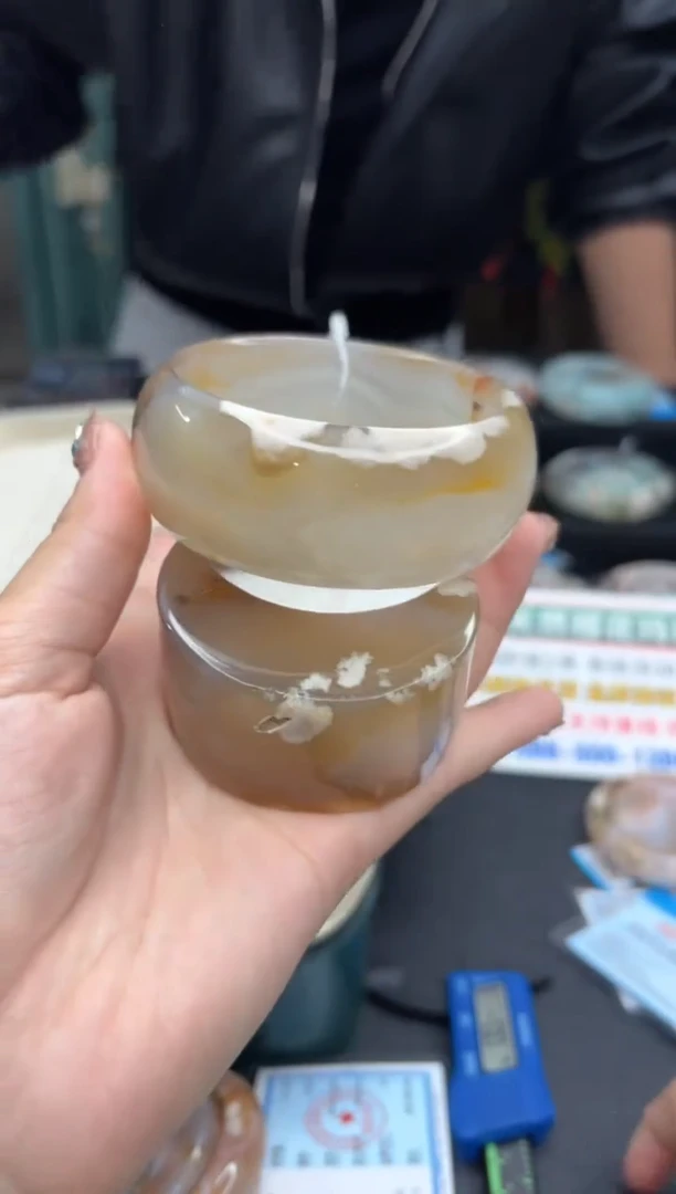 【闪购商品】石英质玉手镯未镶嵌736（63圈赠送镯心）