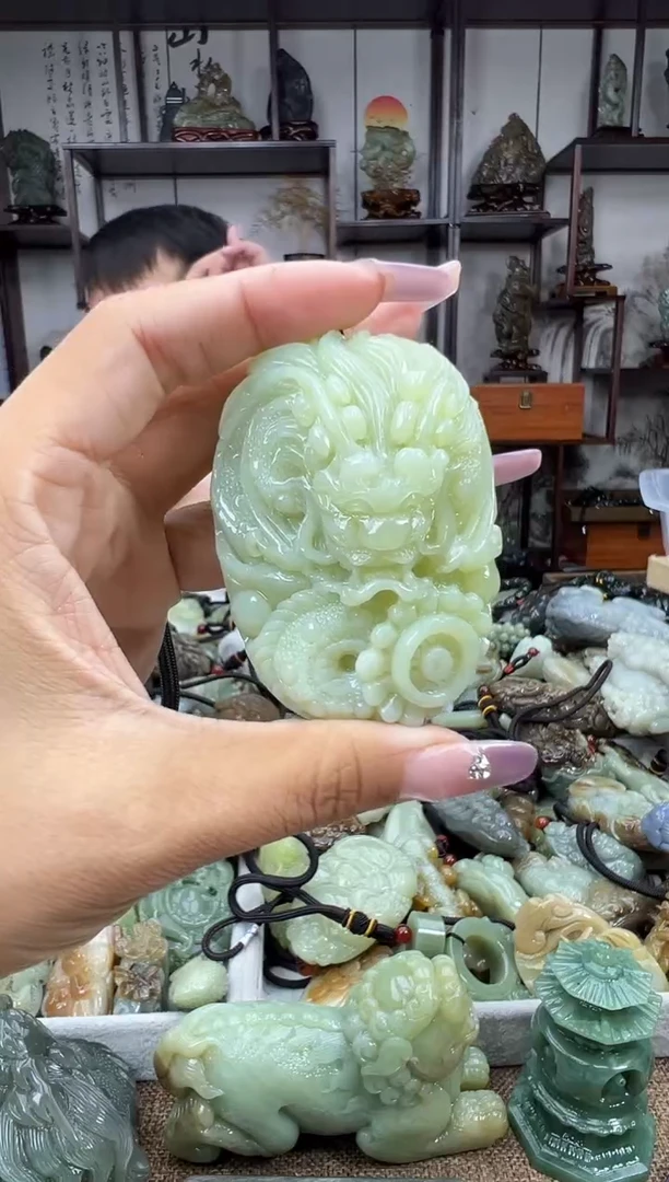 未镶嵌和田玉把件1