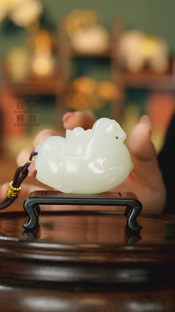 玉《马上有钱》摆件