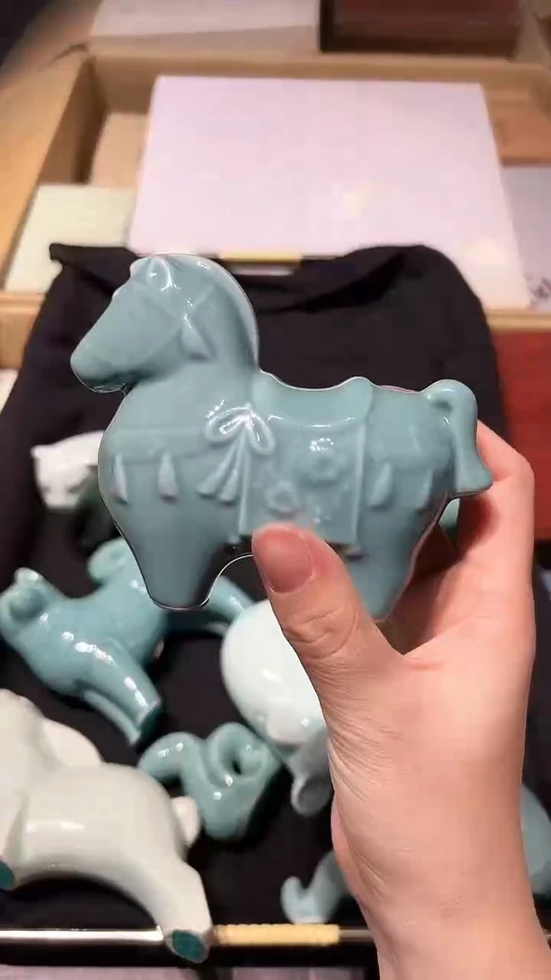 【闪购商品】瓷片哈哈哈哈哈哈哈哈哈