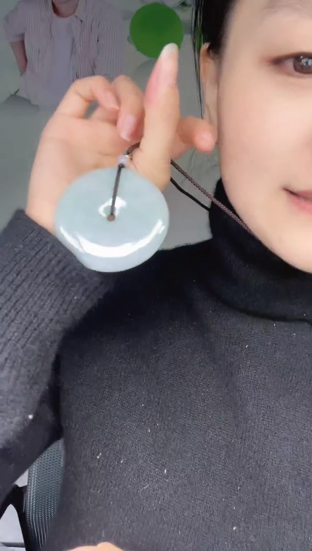 颈饰未镶嵌翡翠大平安扣-多样性发一