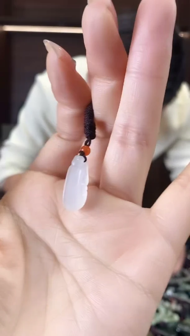 【闪购商品】和田玉颈饰未镶嵌多样性发货，拍一发一