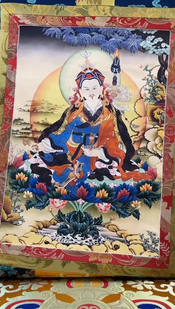 【闪购商品】卷轴画矿物质喷绘  莲花生1.3m蓝色龙布