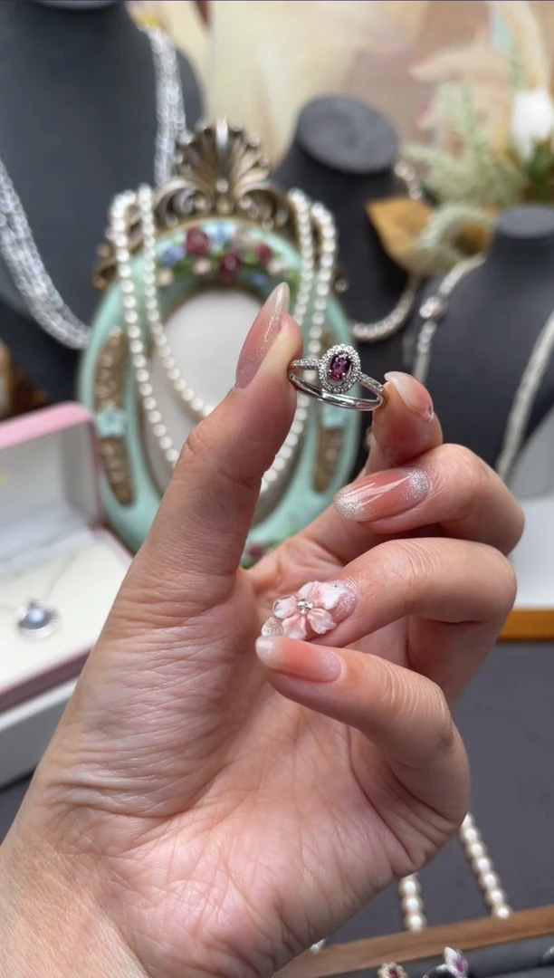 【闪购商品】红宝石戒指银S925镶嵌aj4028戒指