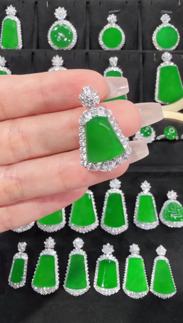 颈饰银S925镶嵌翡翠无事牌天然A货翡翠72h鉴赏期