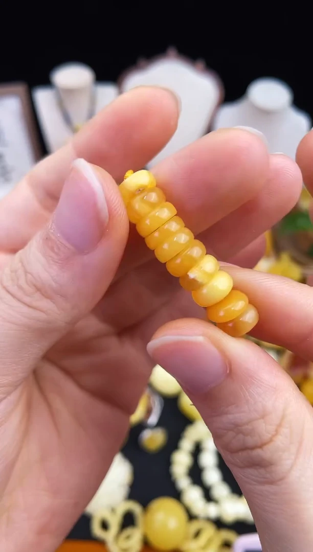 琥珀未镶嵌珠宝奇石柒月