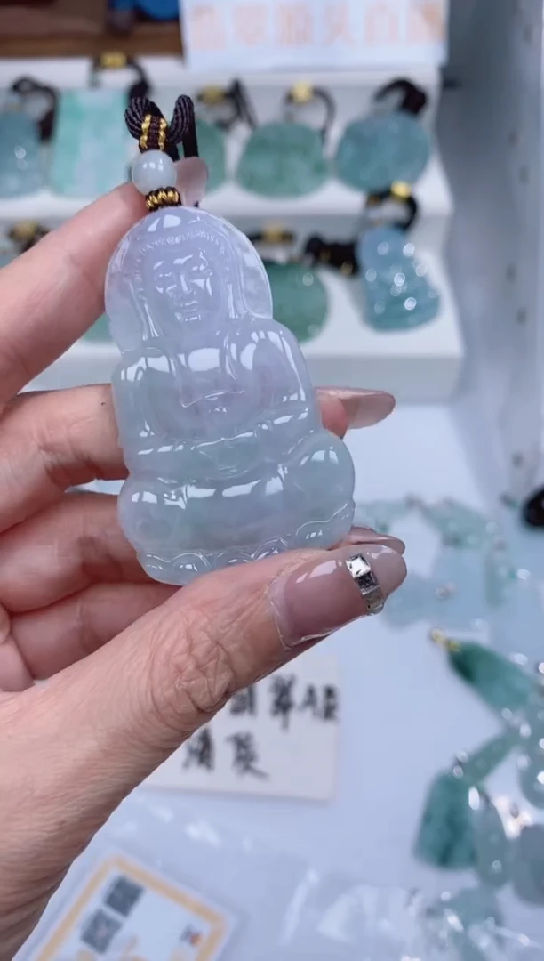 颈饰未镶嵌翡翠吊坠