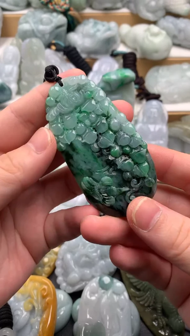 吊坠(不含链)未镶嵌翡翠1