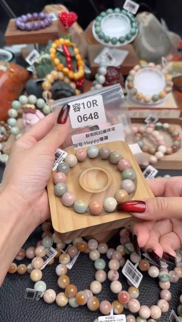 【闪购商品】石英质玉手链未镶嵌10R0648