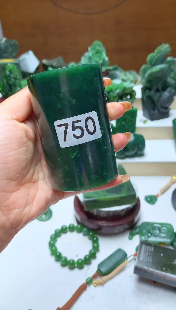 未镶嵌和田玉摆件怎**呼1