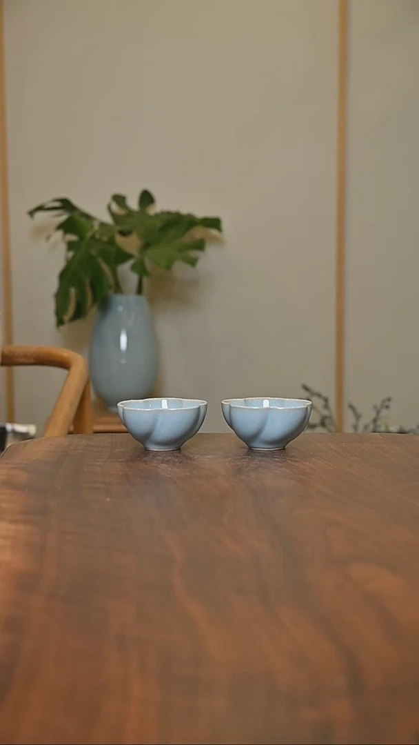 梅花杯 天青 微瑕 朱家汝窑款