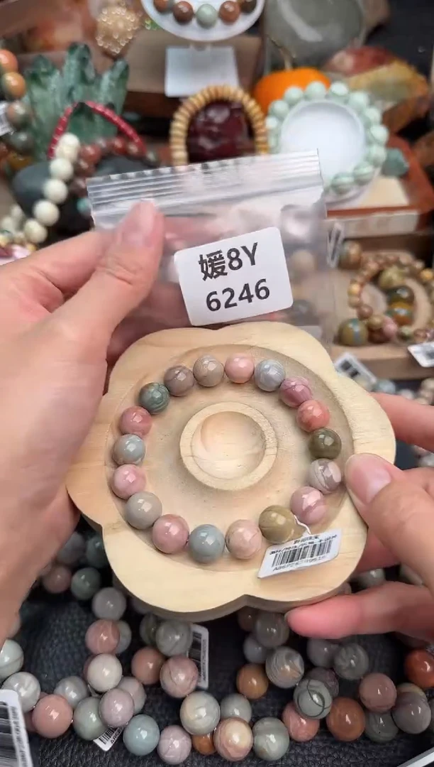 【闪购商品】石英质玉手链未镶嵌8Y6246