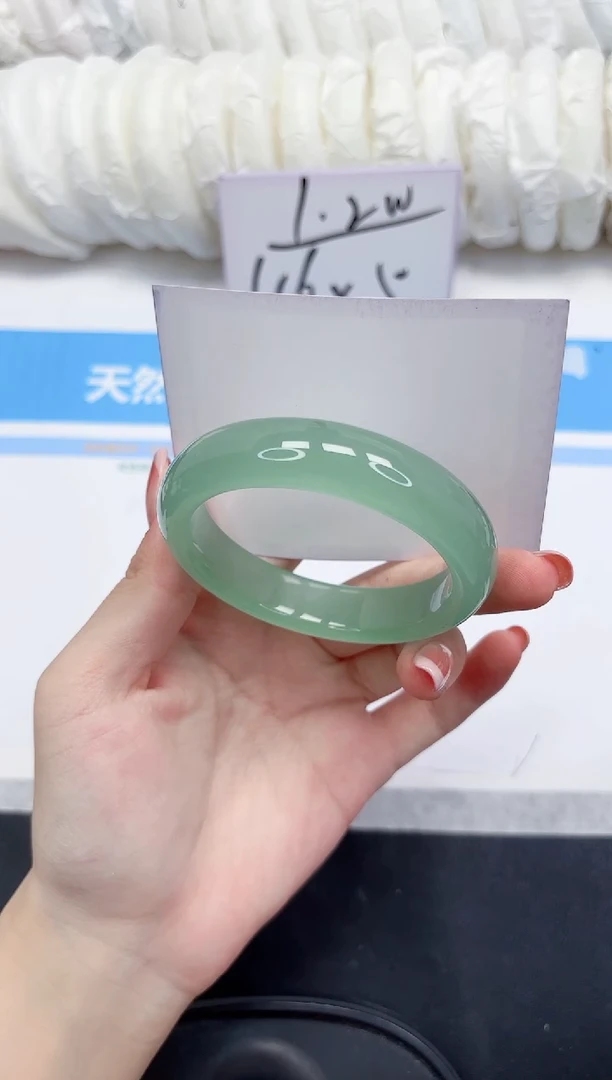 未镶嵌手镯石英质玉62-56-送女友