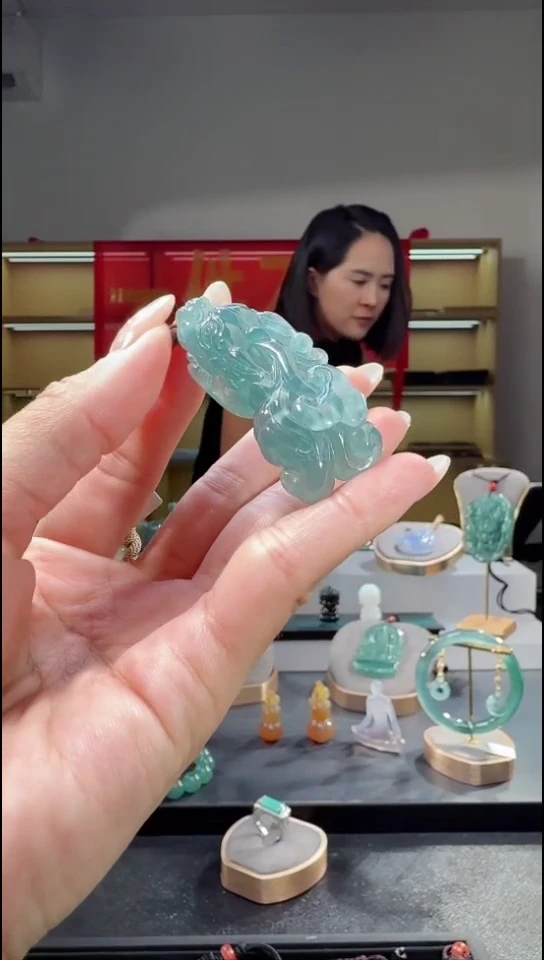 吊坠(不含链)未镶嵌翡翠貔貅