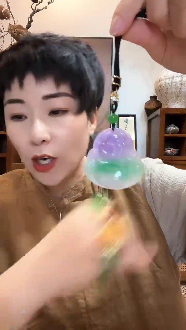 吊坠(赠链)未镶嵌翡翠多样性发货055