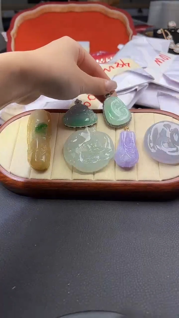 颈饰未镶嵌翡翠0078454