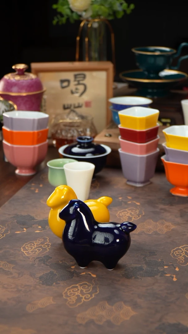 江壶见陶瓷直播专享茶宠马两只