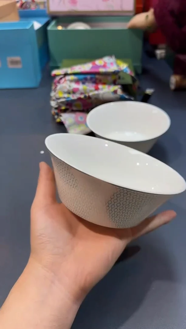 【闪购商品】碗B553-H1571全场正品，京东包邮