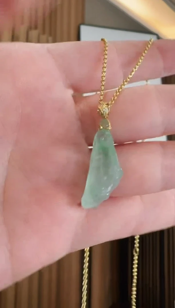 翡翠18K金镶嵌吊坠(不含链)吊坠