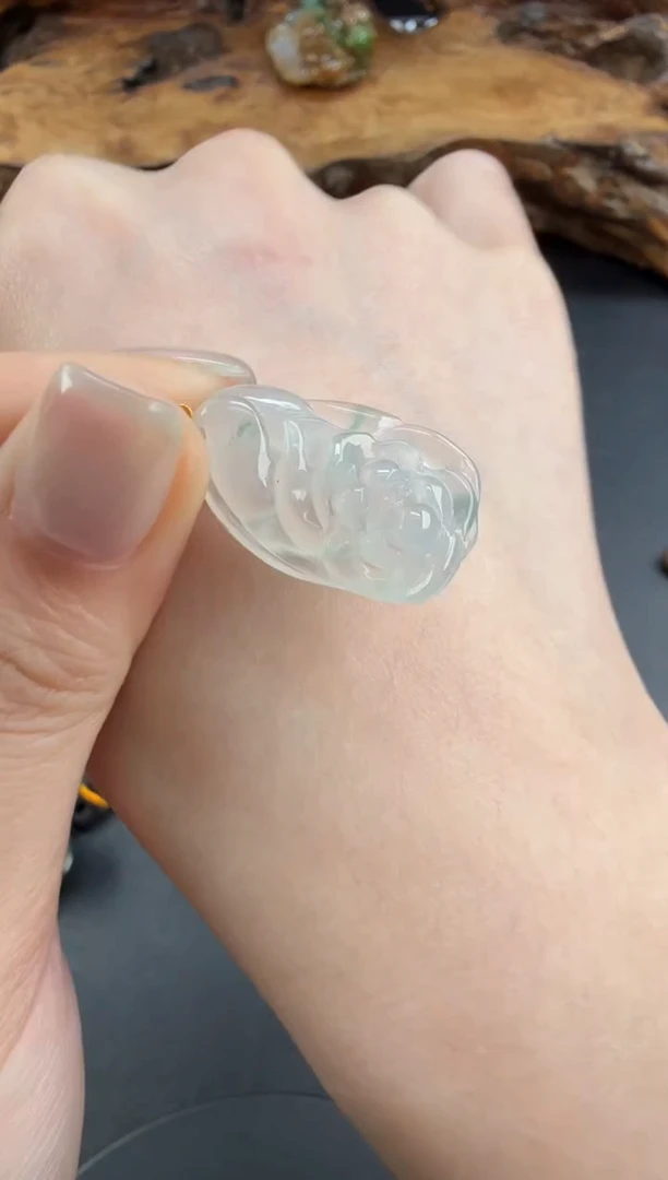 吊坠(不含链)18K金镶嵌翡翠翡翠饰品-103