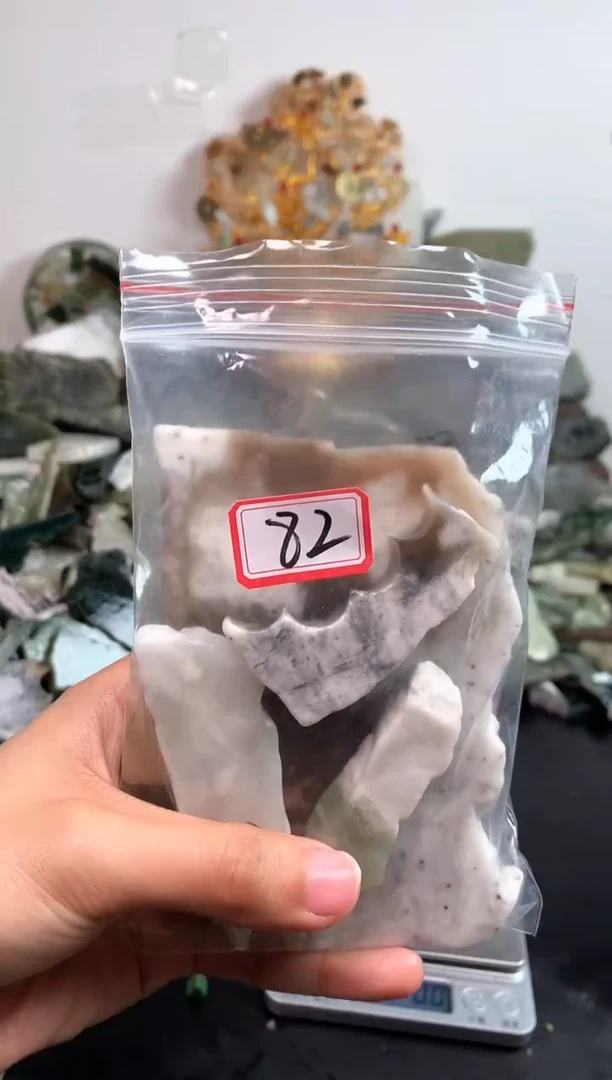 未镶嵌和田玉摆件82