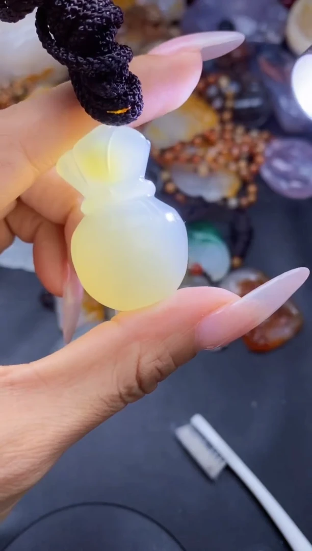 【闪购商品】玛瑙/玉髓颈饰未镶嵌ll