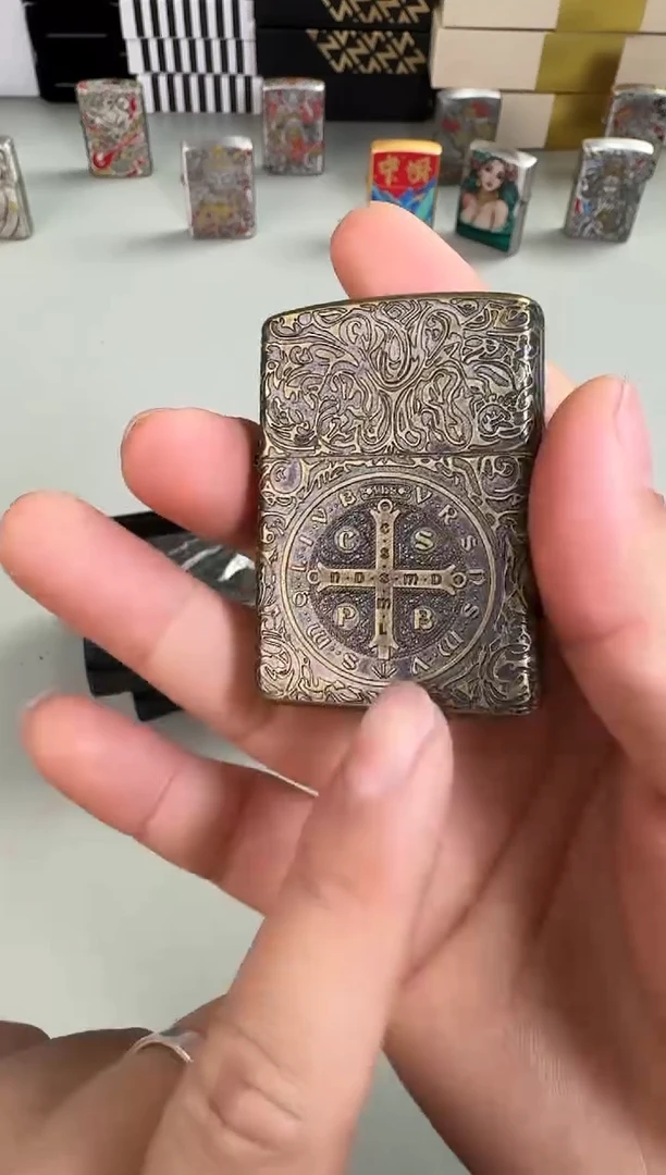 铜康斯坦丁-盔甲古铜