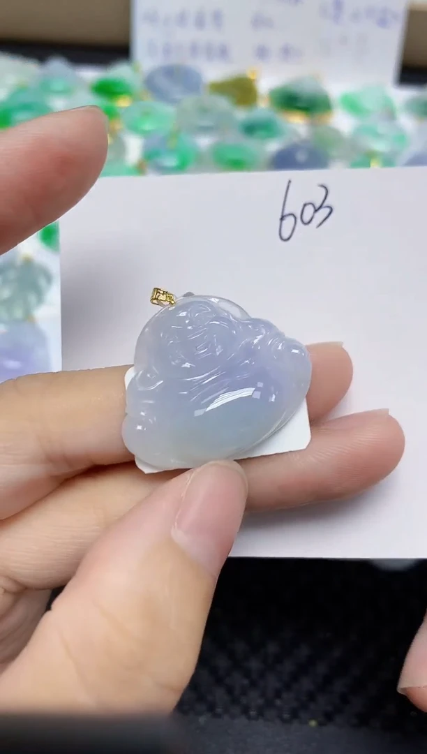 翡翠18K金镶嵌颈饰天然缅甸翡翠A货
