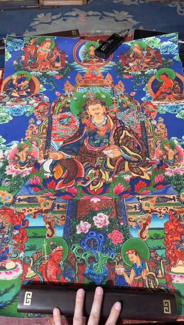 卷轴画龙妹的唐卡tk16