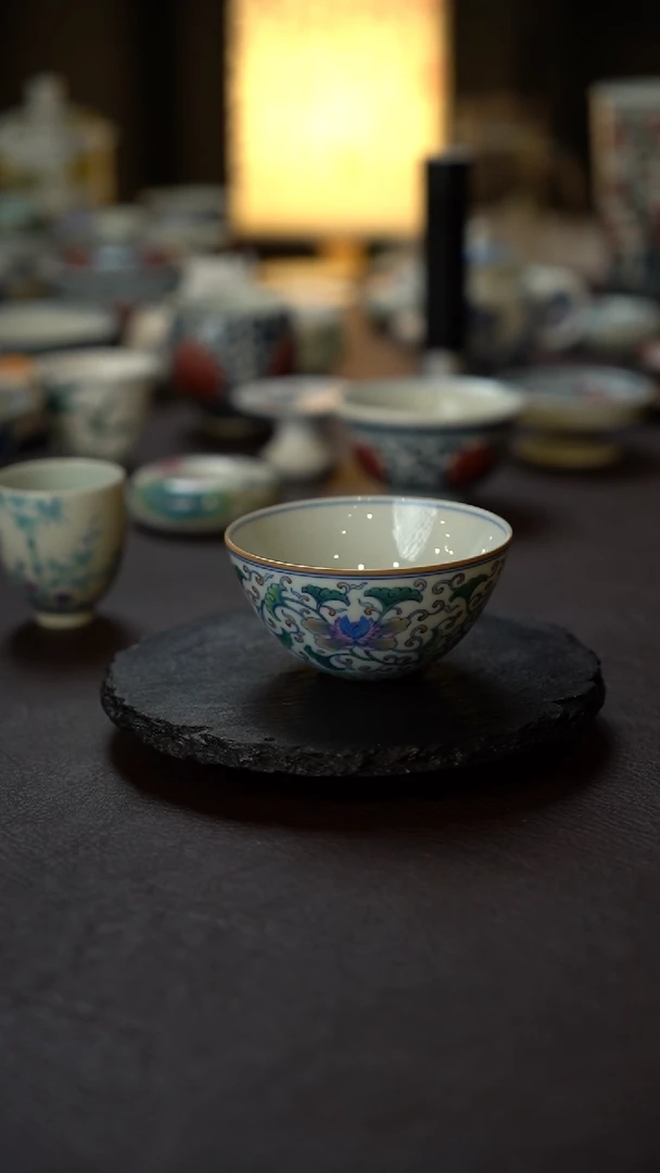 景德镇全手工手绘斗彩西番莲主人杯