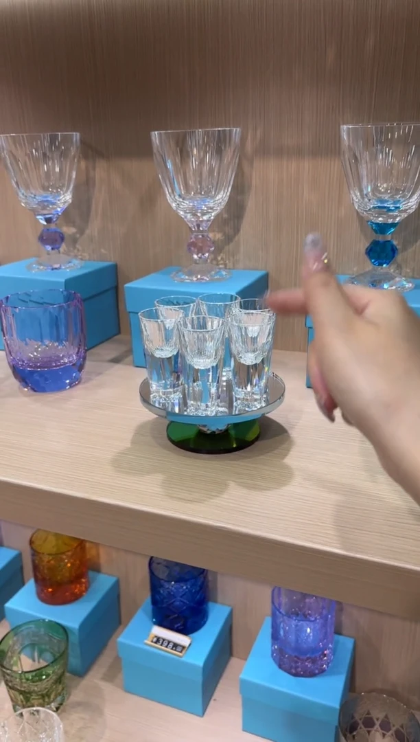 六支白酒杯 红色礼盒带分酒器