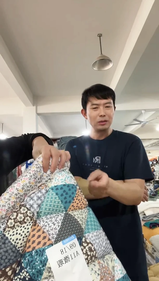 棉棉西**侠A11    发一个