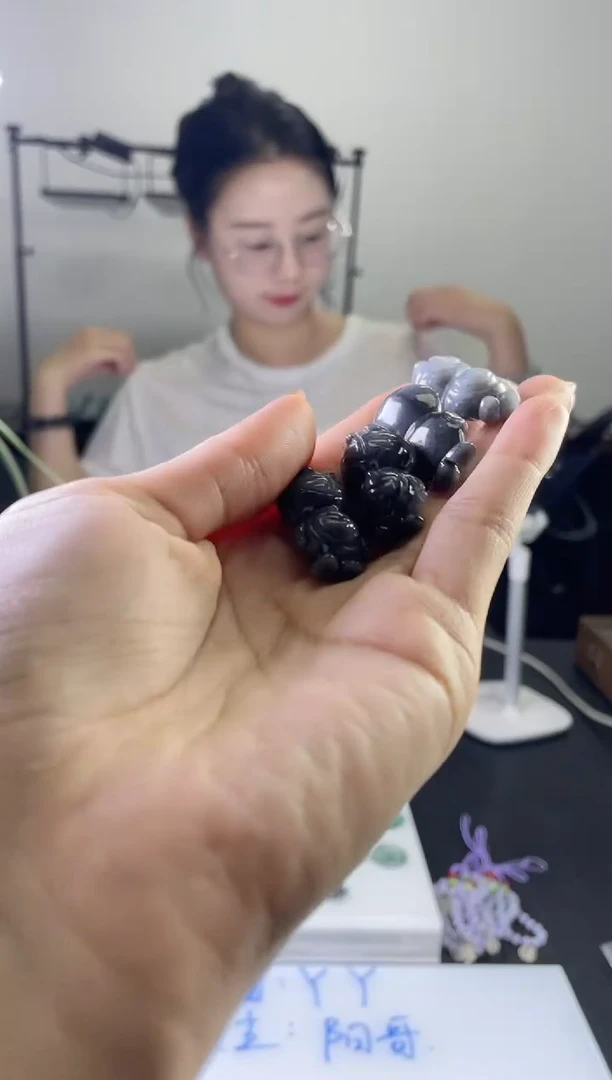 翡翠未镶嵌颈饰叮当猫多样性发一件