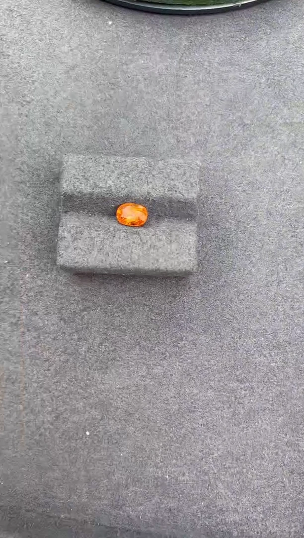 【闪购商品】石榴石（芬达石）裸石未镶嵌1.1ct芬达