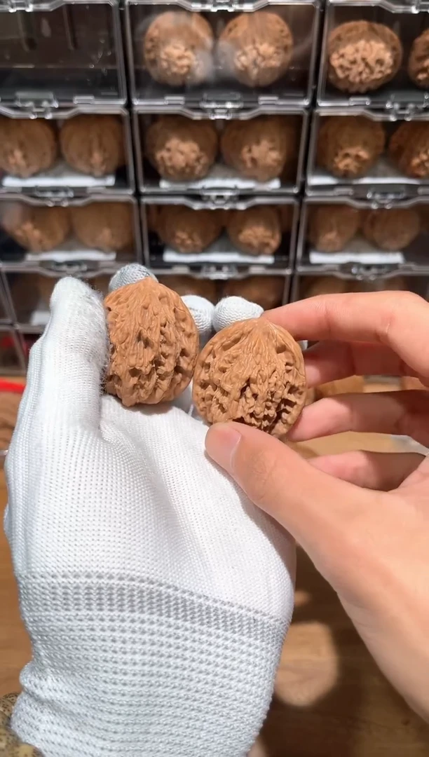 把件文玩核桃麦穗虎头全品文玩核桃