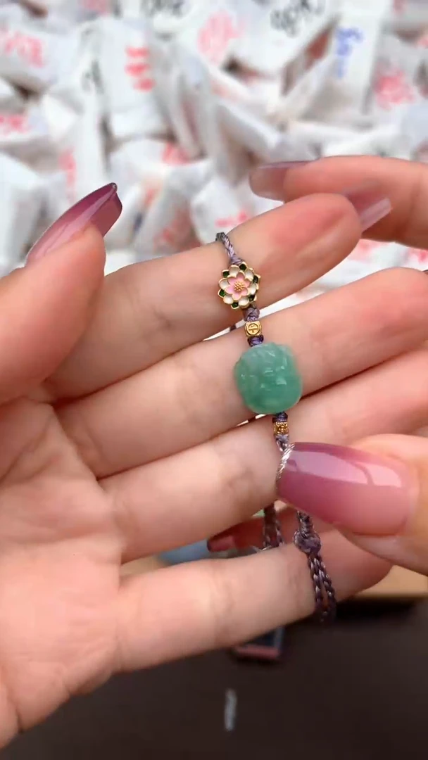 【闪购商品】翡翠手绳未镶嵌—