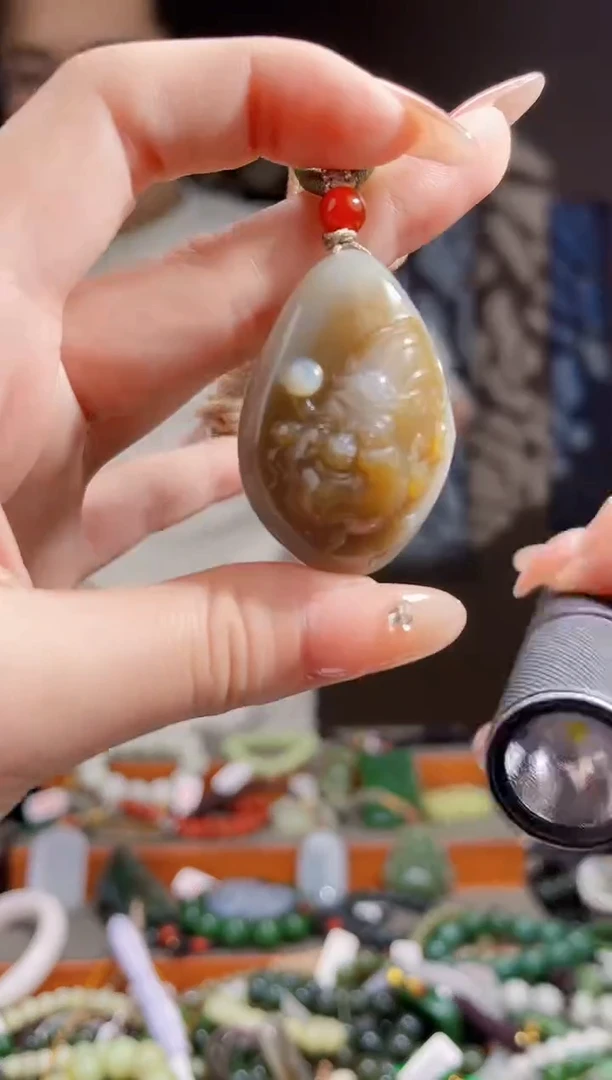 【闪购商品】和田玉颈饰未镶嵌拍一发一